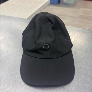 lululemon athletica Sleek Black Hat